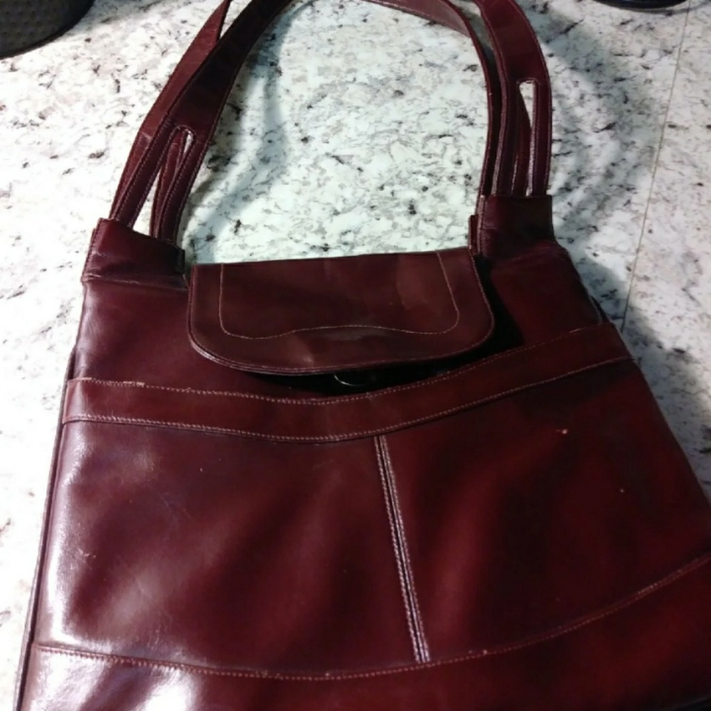 Lou Taylor purse